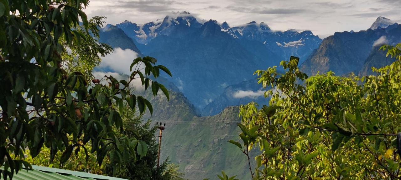 Himalayan High, Auli, By Himalayan Eco Lodges Joshīmath 외부 사진