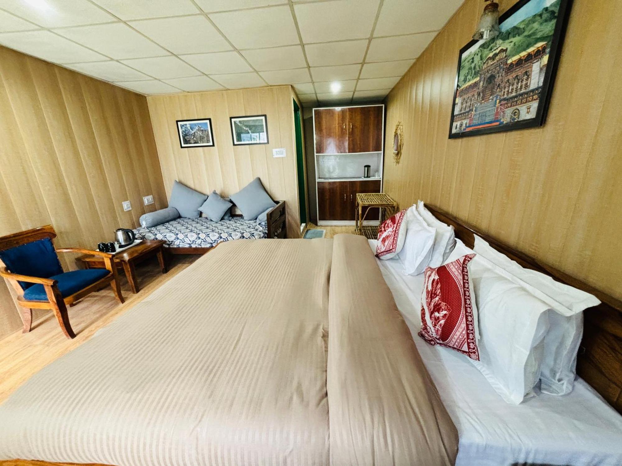 Himalayan High, Auli, By Himalayan Eco Lodges Joshīmath 외부 사진