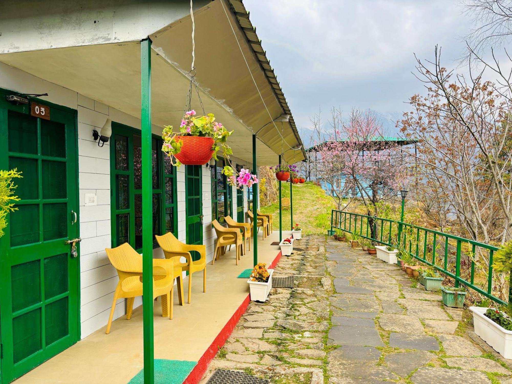 Himalayan High, Auli, By Himalayan Eco Lodges Joshīmath 외부 사진