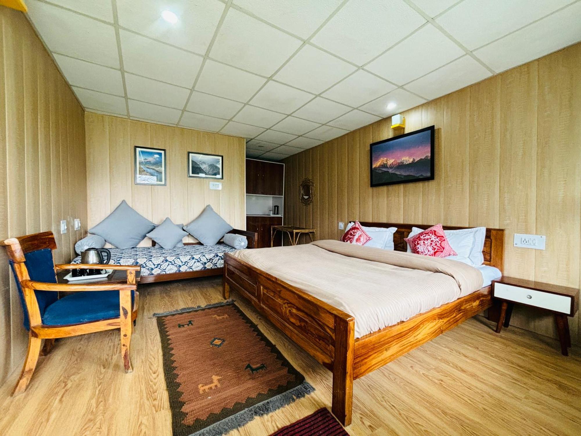 Himalayan High, Auli, By Himalayan Eco Lodges Joshīmath 외부 사진