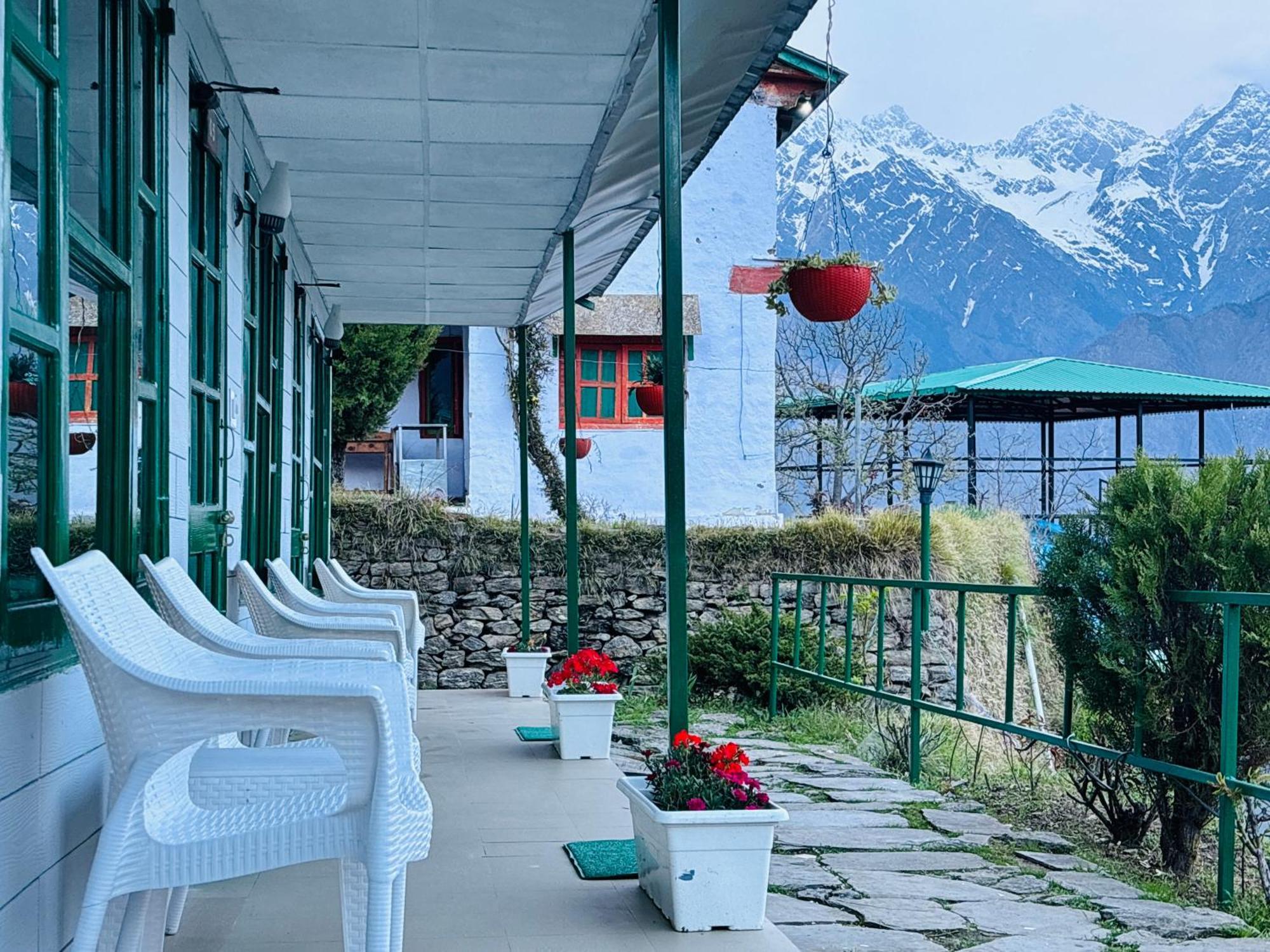 Himalayan High, Auli, By Himalayan Eco Lodges Joshīmath 외부 사진