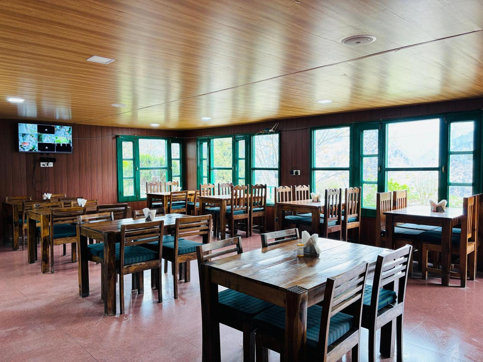 Himalayan High, Auli, By Himalayan Eco Lodges Joshīmath 외부 사진